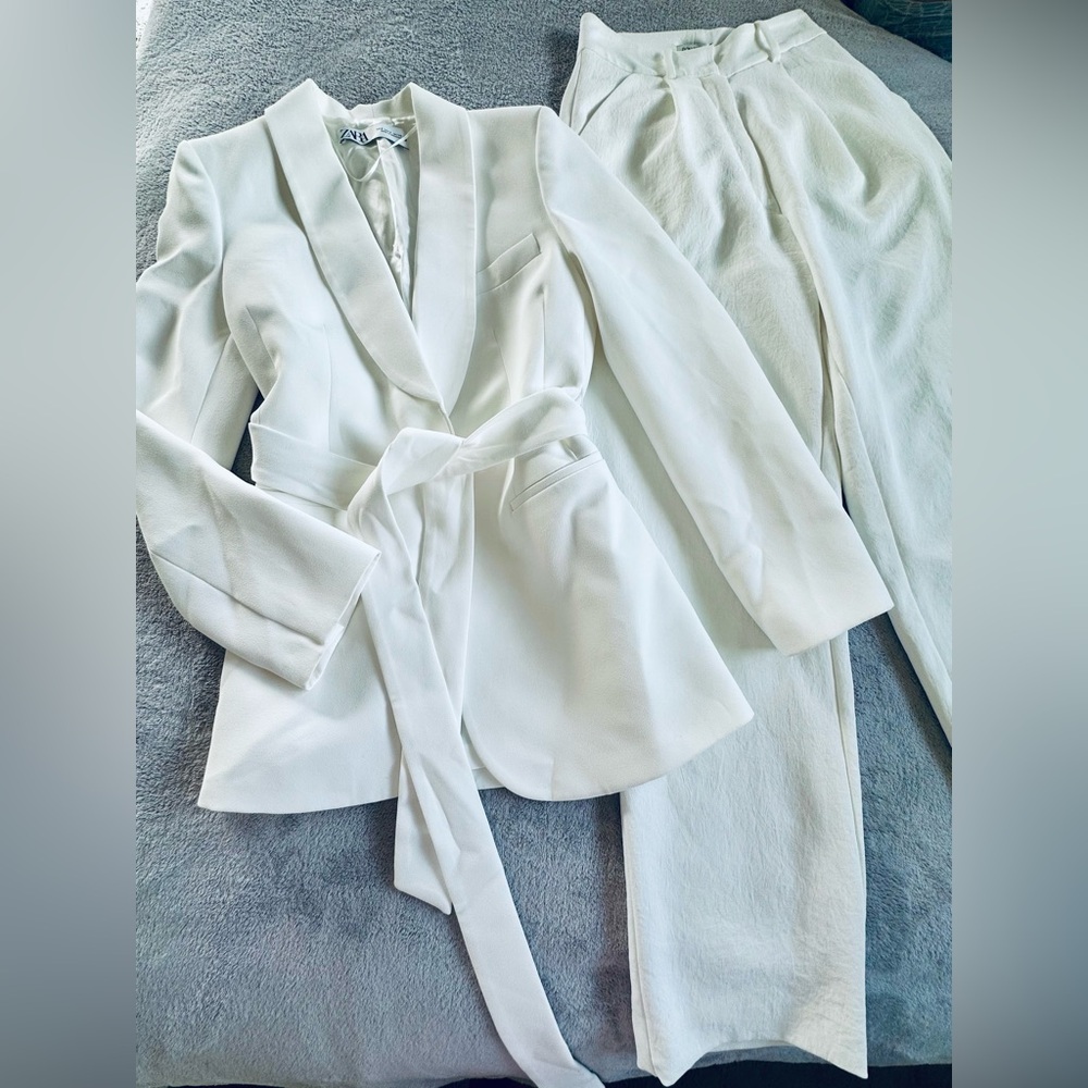 Ronny Kobo White Waist Straight Leg Pants and Zara Blazer Jacket Set Size S